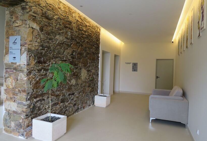 پانسیون Guest House Acácias Rubras