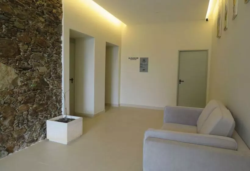 Majatalo Guest House Acácias Rubras