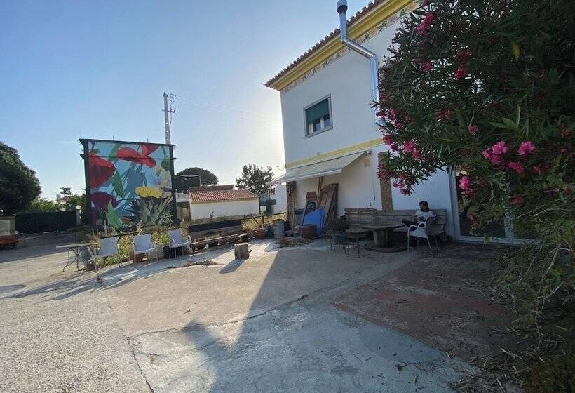 פנסיון Room In Guest Room   Room For A Couple Or 2 People Travelling Together