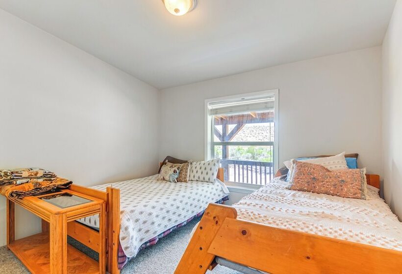 Remote Kingston Cabin W/ Mtn Views: Fish & Atv!