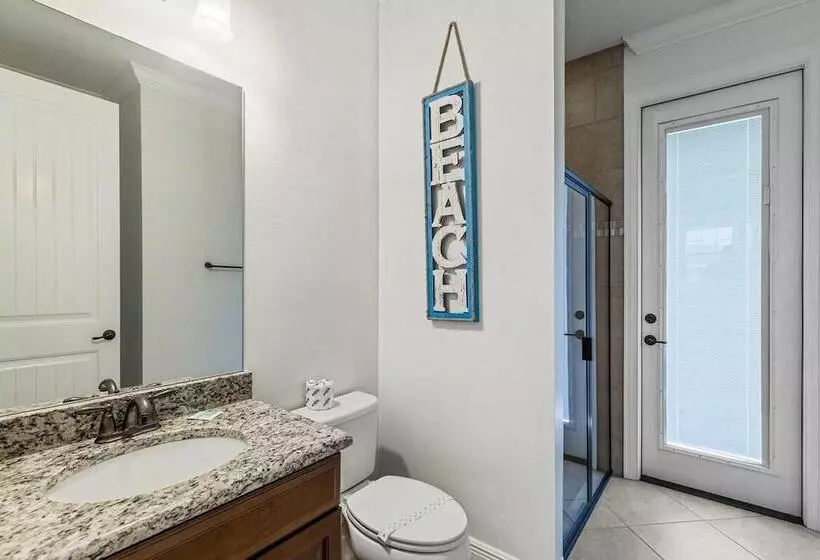 Residenssi Castle Pines Court Retreat