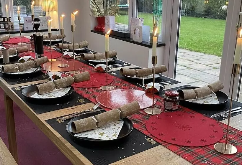 レジデンス Tranquil Retreat At Oak Lodge   Swimming Pool