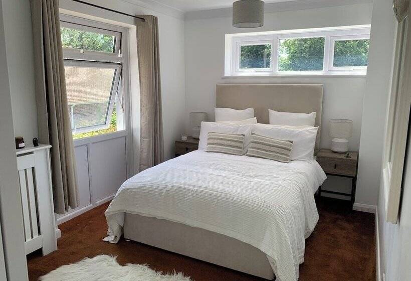 레지던스 Tranquil Retreat At Oak Lodge   Swimming Pool