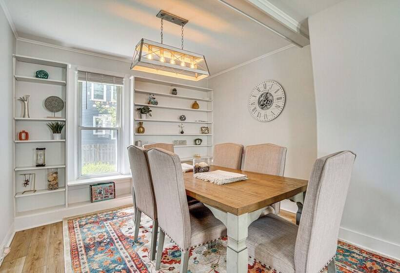 Saratoga Springs Home Near Downtown & Casino!