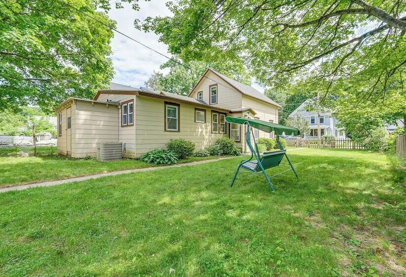 Saratoga Springs Home Near Downtown & Casino!