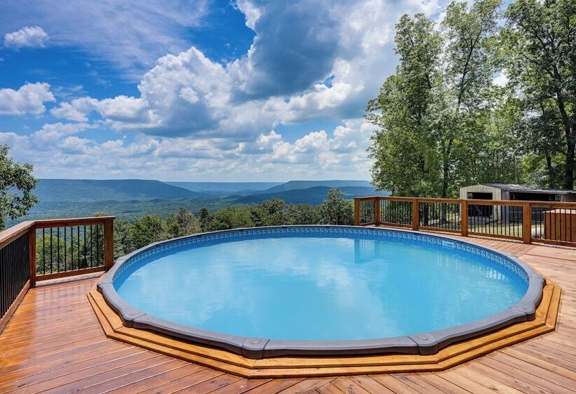 Serene Trenton Home W/ Pool & Mountain Views!