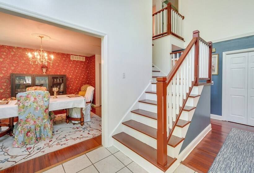 Porch & Fire Pit: Shawnee On Delaware Home!