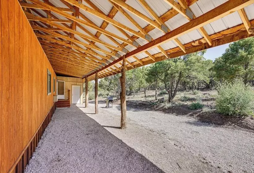 Sunset Cabin Near Moab W/ Stunning Views!