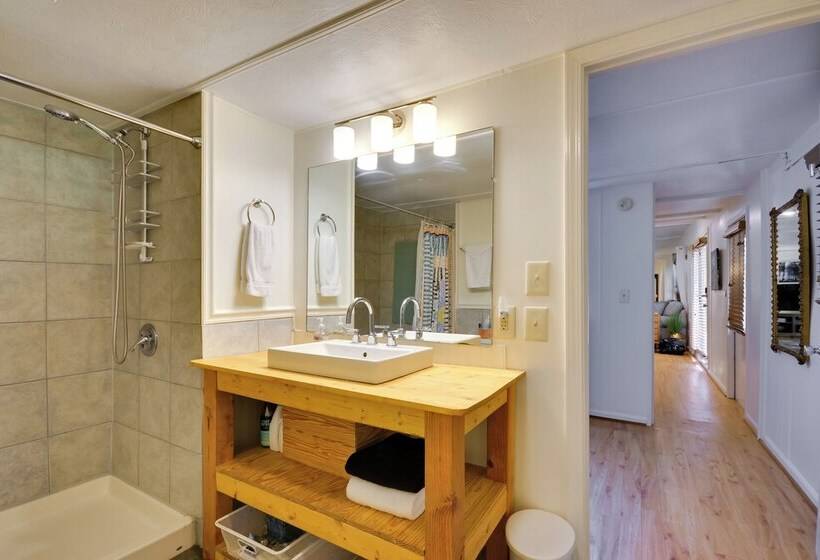 The Reynolda Cottage W/ Decks, Near Wake Forest!