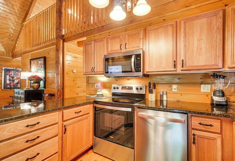 Scenic Getaway: Smoky Mountain Cabin, 4 Mi To Park