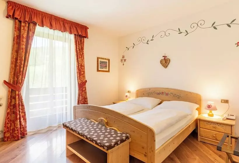 Aamiaismajoitus (B&B) Kyrr Smart Mountain Retreat