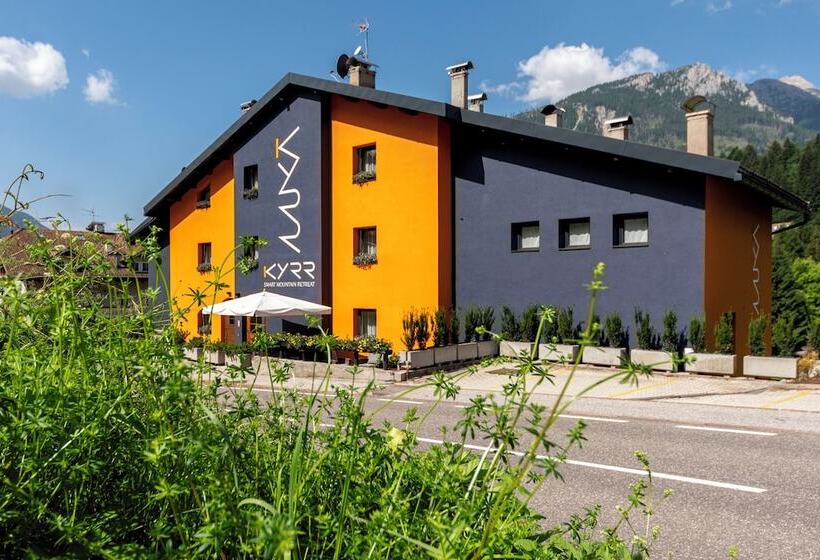 تختخواب و صبحانه Kyrr Smart Mountain Retreat