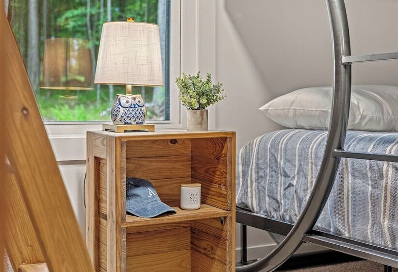 Happy Trails Chalet By Avantstay Sauna + Deck, Private Community Beach Access