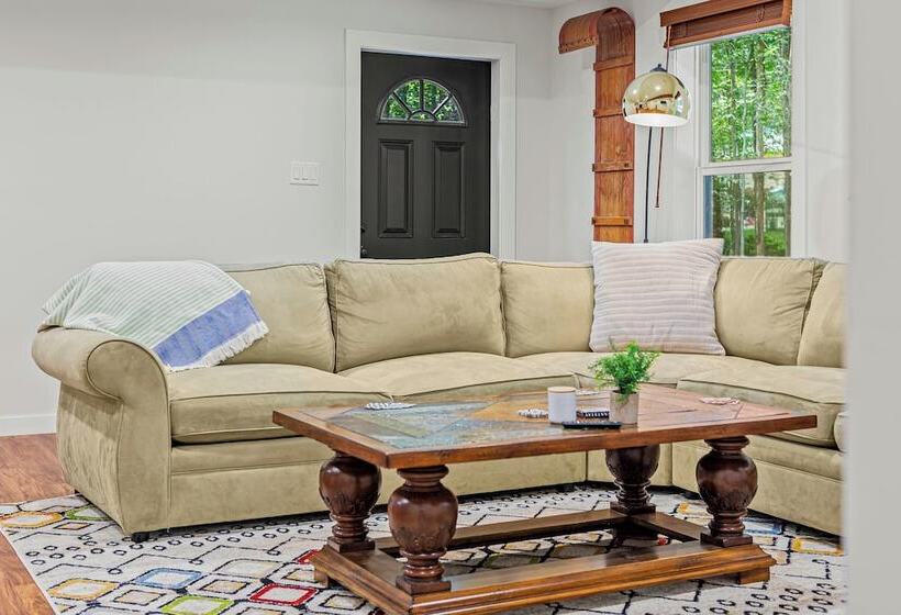 Happy Trails Chalet By Avantstay Sauna + Deck, Private Community Beach Access