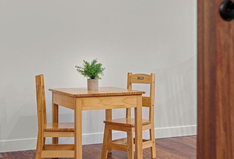 Happy Trails Chalet By Avantstay Sauna + Deck, Private Community Beach Access