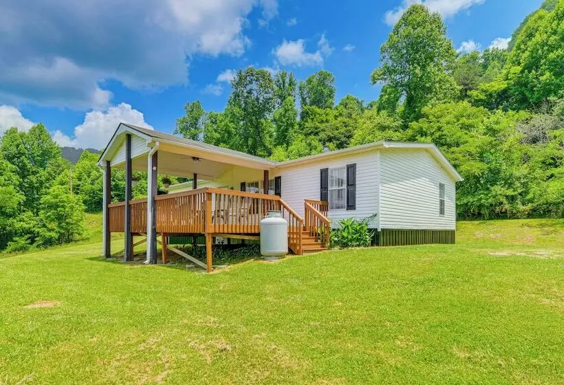 Large Yard + Fire Pit: Hot Springs Home