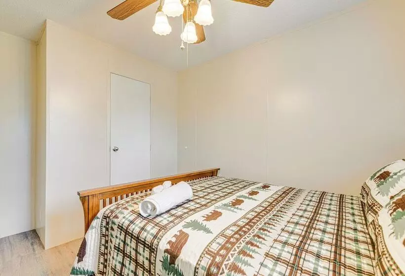 Large Yard + Fire Pit: Hot Springs Home