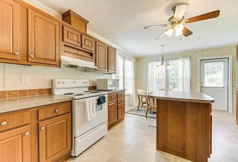 Large Yard + Fire Pit: Hot Springs Home