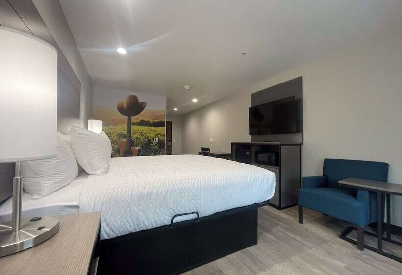 Szálloda Clarion Pointe