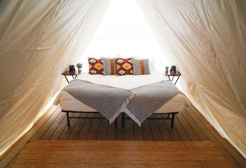ホテル Glacier Glamping