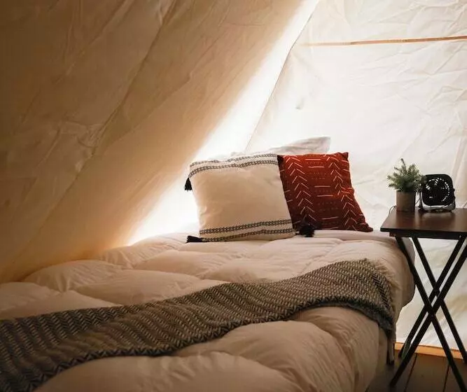 ホテル Glacier Glamping