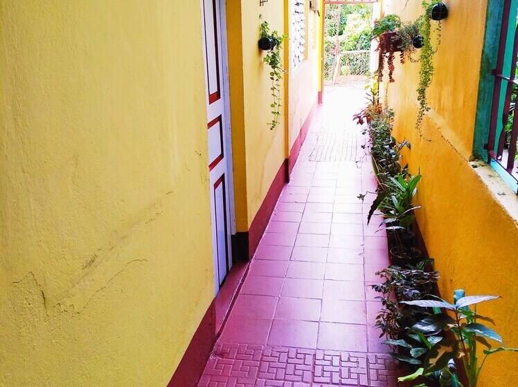 هتل Apartamentos Mirador El Yunque