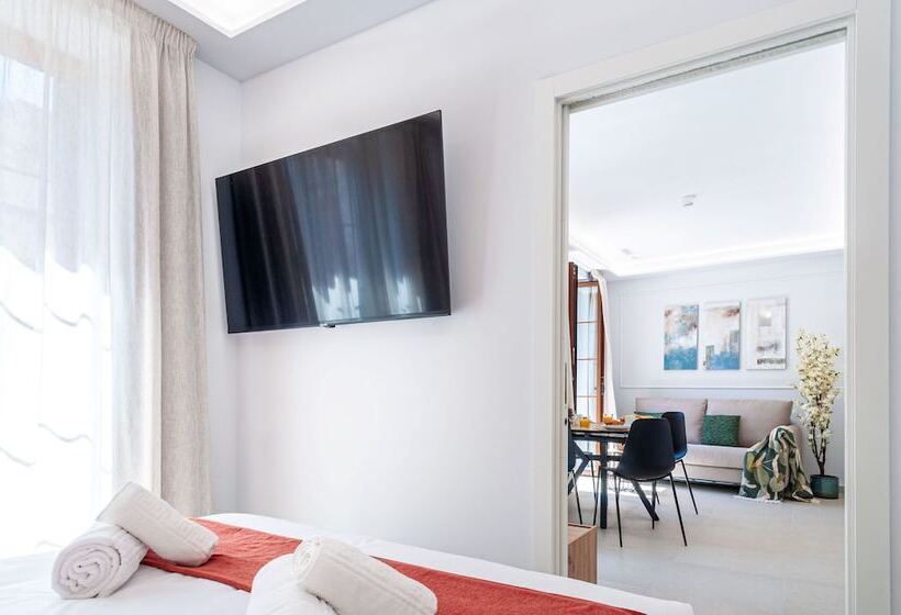 هتل Myflats Luxury Cathedral