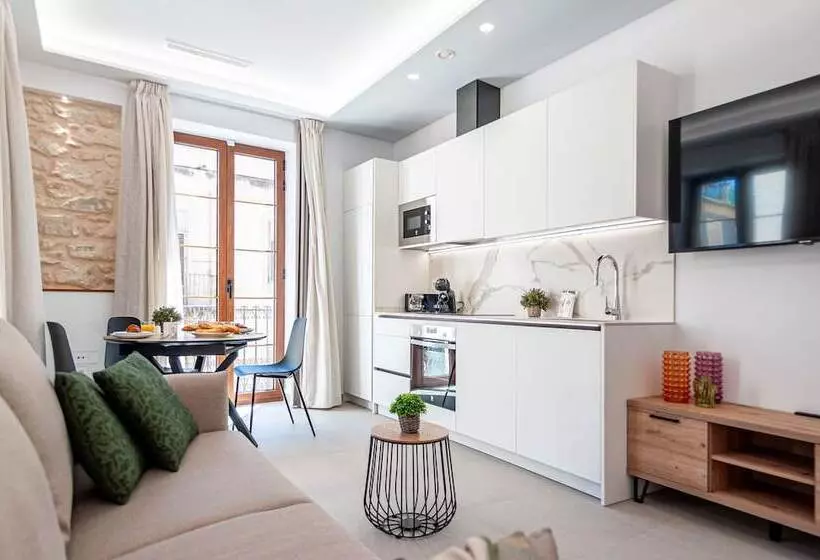 هتل Myflats Luxury Cathedral
