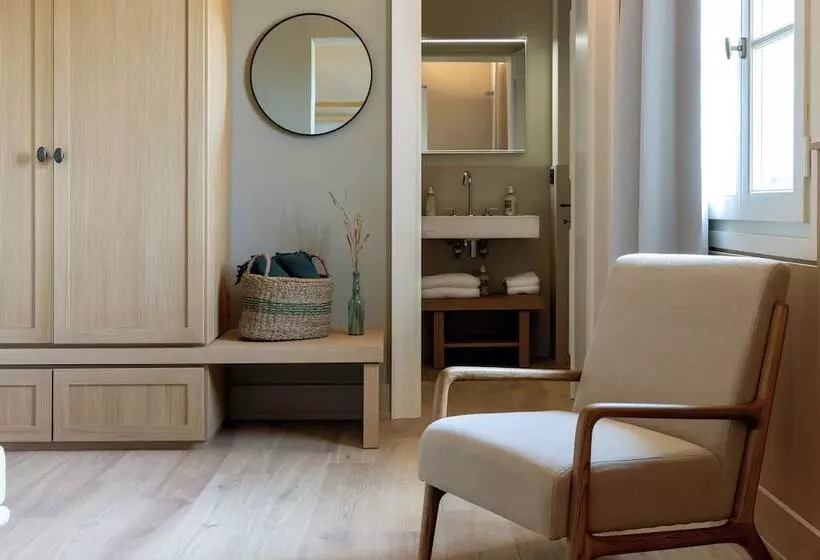 Maaseutuhotelli Colle Alberti Country House