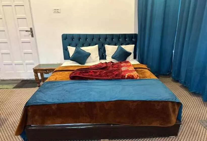 هتل Sarfaranga & Restaurant Skardu