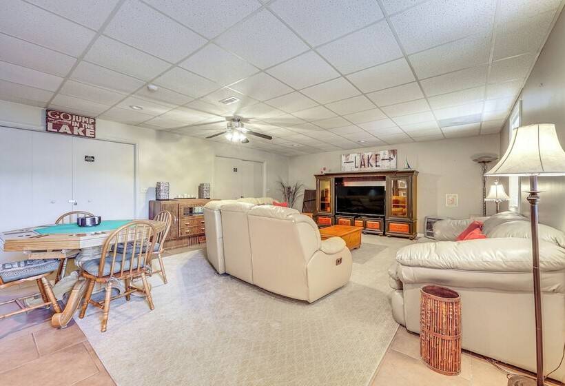 Lakefront Blairsville House W/ Game Room & Hot Tub