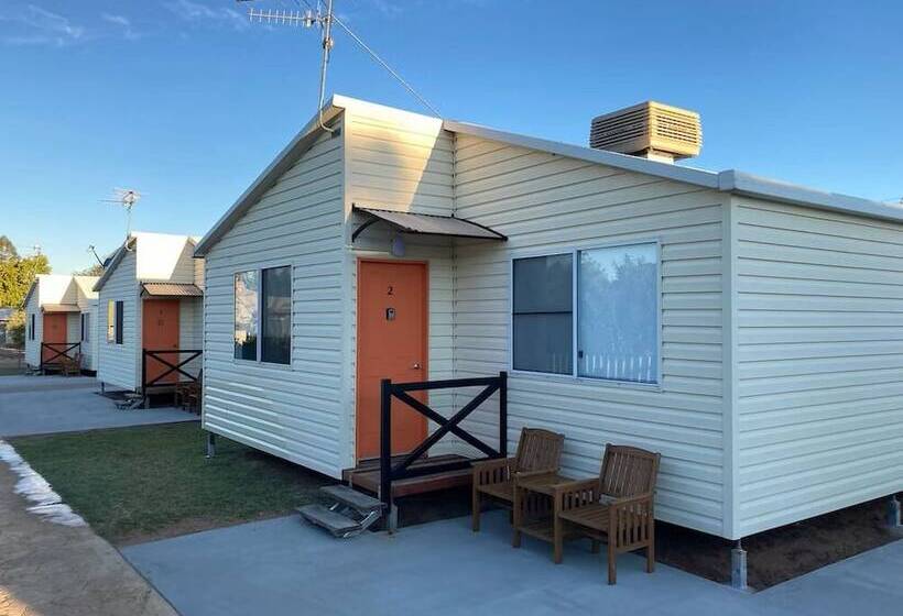 Longreach Private Apartments