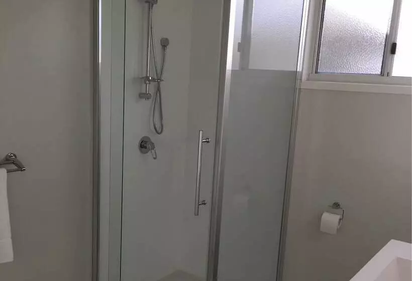 Longreach Private Apartments