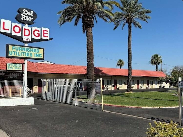 مُتل Del Rio Lodge