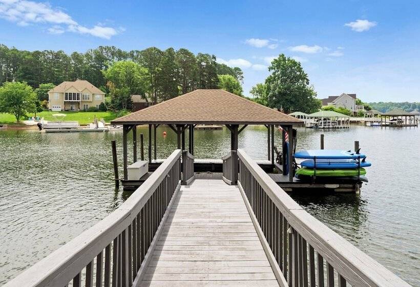 Paradise Pointe By Avantstay Lakefront + Views + Playset