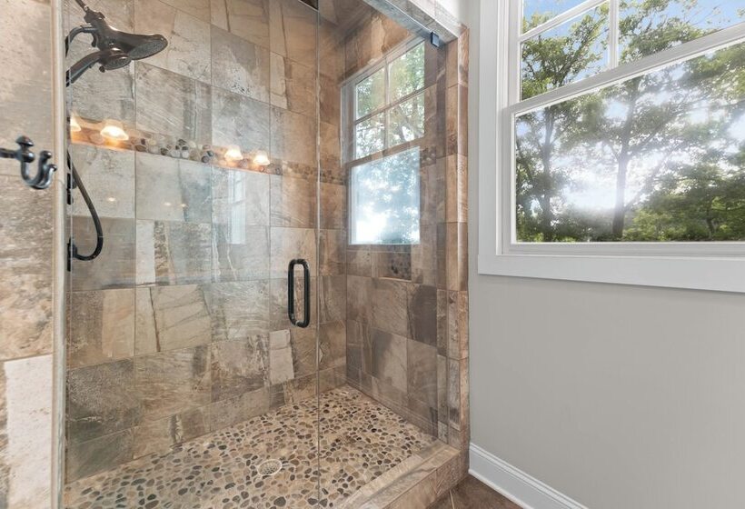 Paradise Pointe By Avantstay Lakefront + Views + Playset