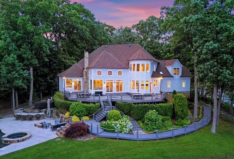 Paradise Pointe By Avantstay Lakefront + Views + Playset