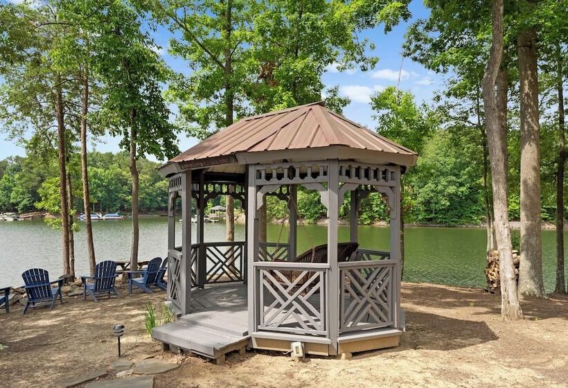 Paradise Pointe By Avantstay Lakefront + Views + Playset