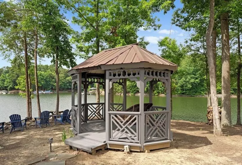 Paradise Pointe By Avantstay Lakefront + Views + Playset