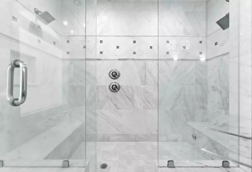 Paradise Pointe By Avantstay Lakefront + Views + Playset