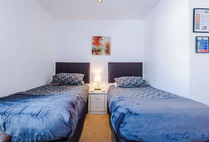 פנסיון Barnetby Contractor Accommodation