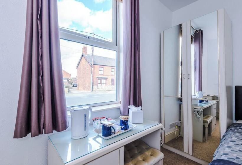 פנסיון Barnetby Contractor Accommodation