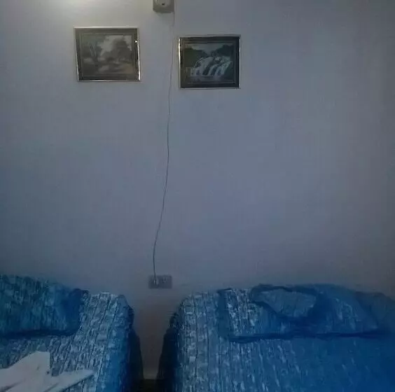 ペンション Hostal Aida Y Miguel
