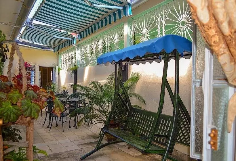 ペンション Hostal Ebano Y Marfil