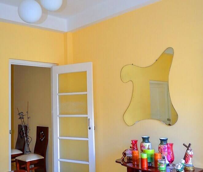 پانسیون Hostal Ebano Y Marfil