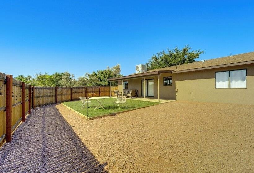 3 Mi To Old Town Cottonwood: Quiet Home W/ Patio
