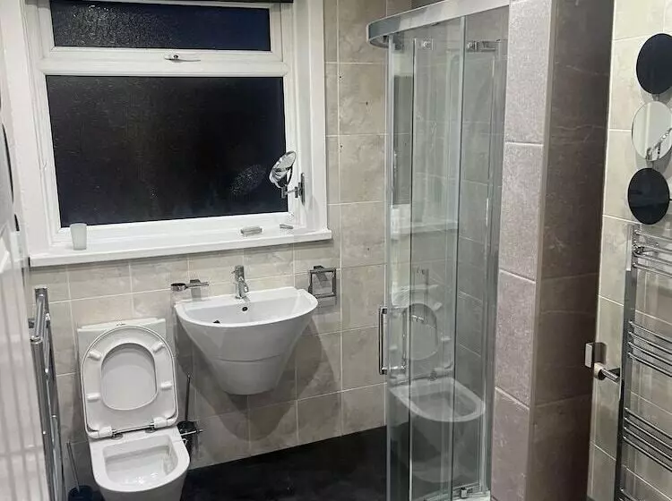 Residenssi Cosy Cottage Retreat In Oldham