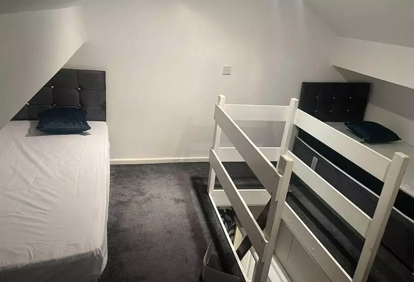 Residenssi Cosy Cottage Retreat In Oldham