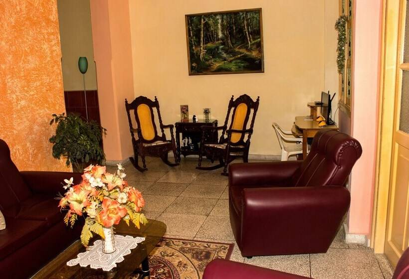 Hostal Cuba 215