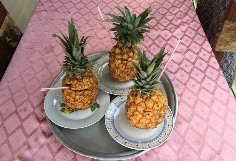 پانسیون Casa Esteban Y Margarita